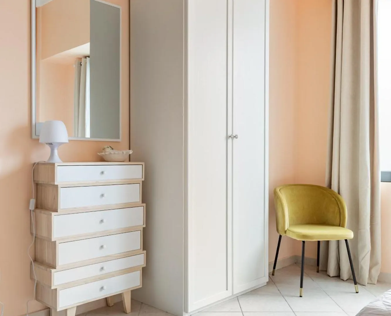 Open Space A 1' Dalla Stazione La Spezia Apartment